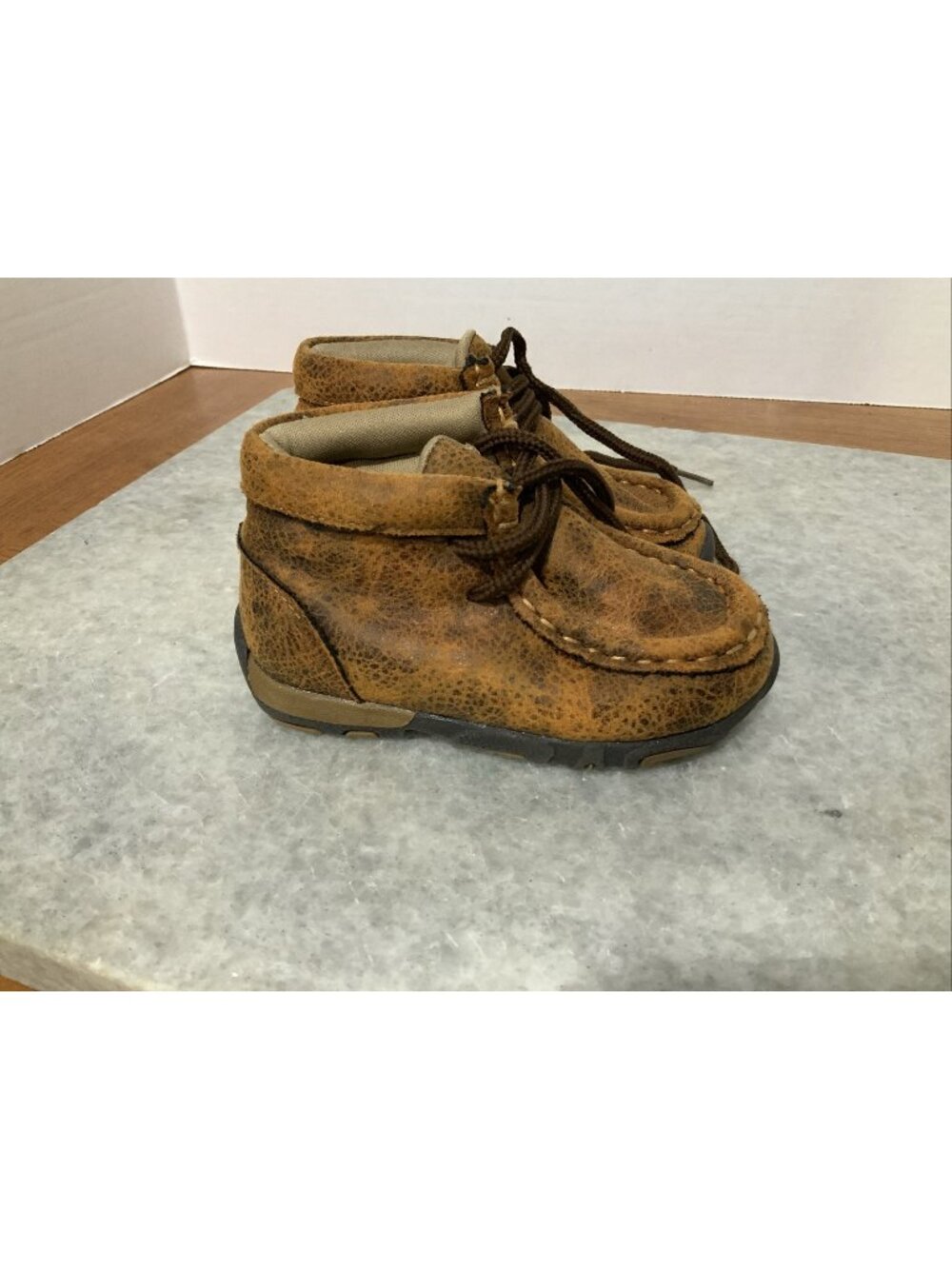 Twister Shoes Size Toddlers 4